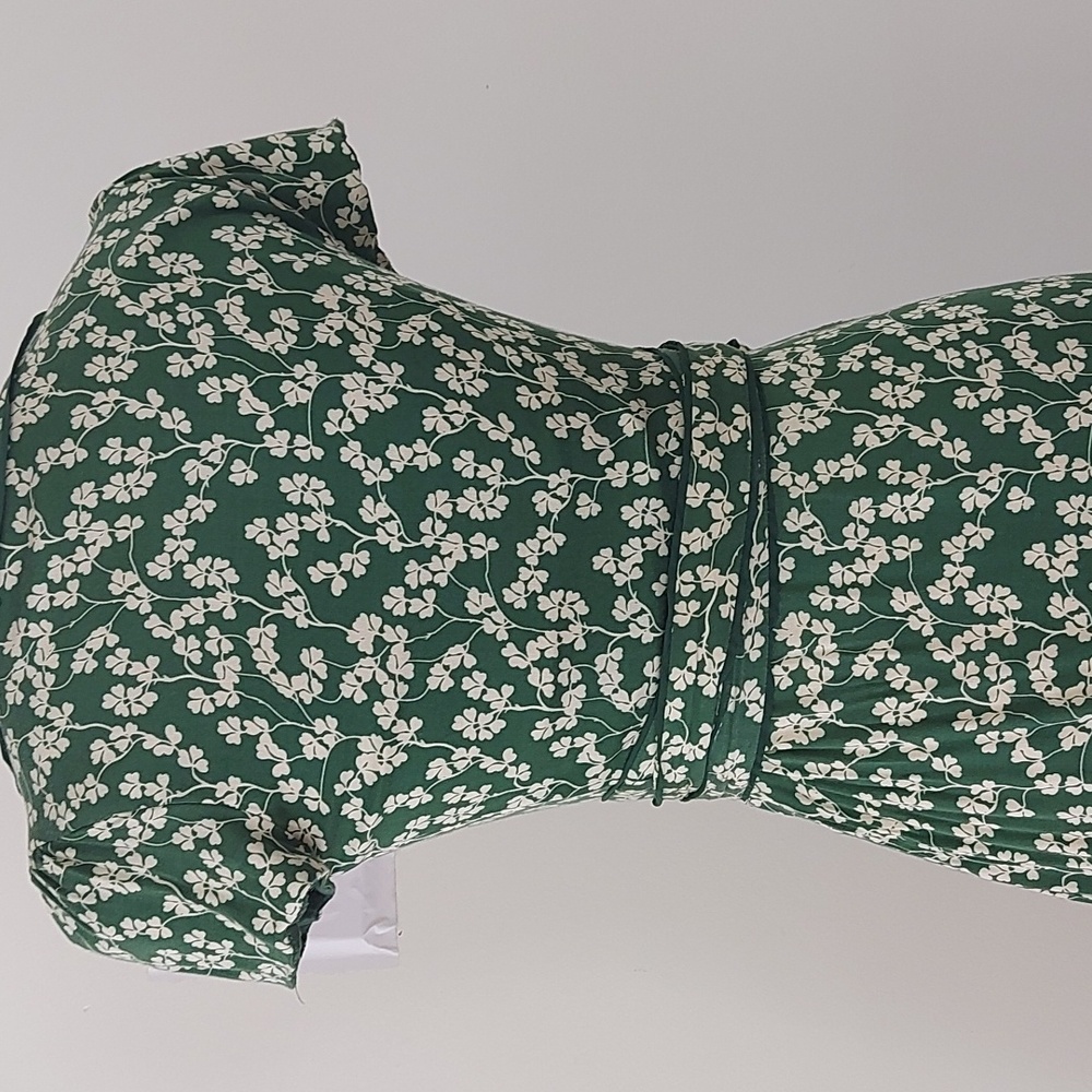 Urban Outfitters Kimchi Blue Rita Green Clover Floral Wrap Mini Dress XS (10) - Picture 10 of 15